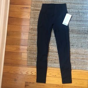 NWT Lululemon All the Right Places Tight II
